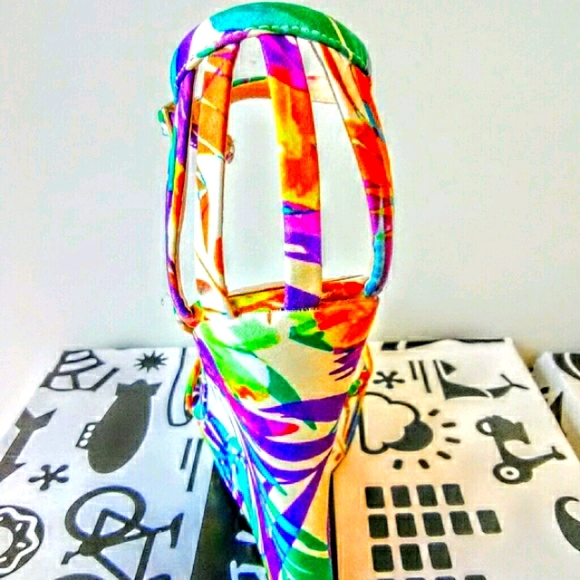 NEW! Multi-Colored Wedge Heel! - Picture 2 of 4